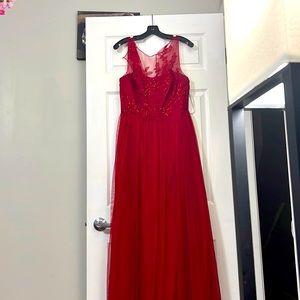 Beautiful apple red dress from David’s bridal